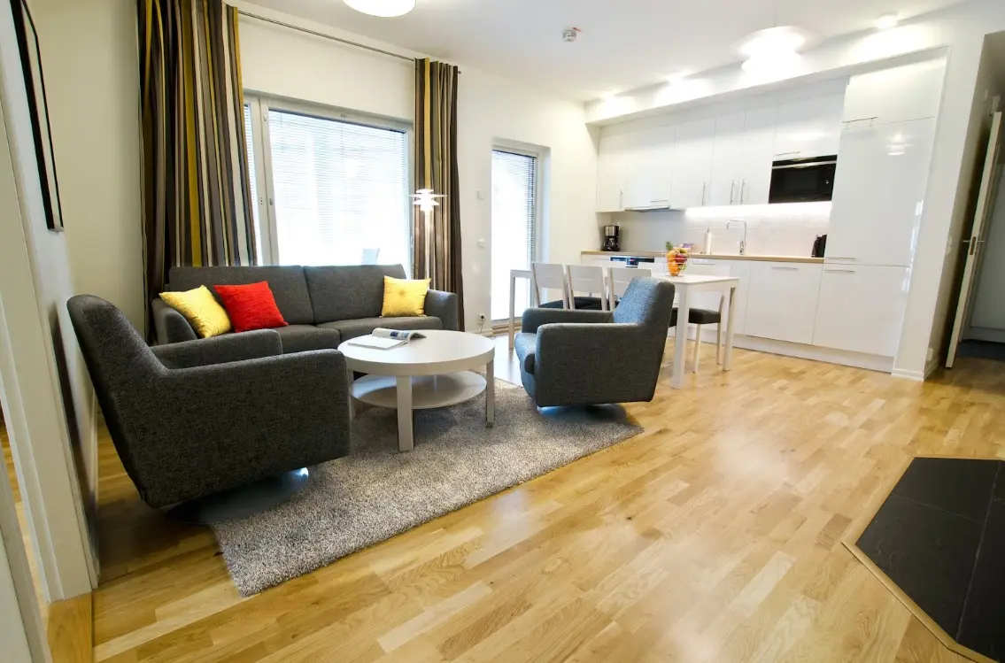 Holiday Club — image 7